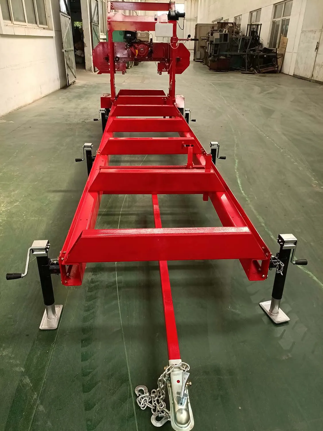 Trailer mounted 31 inch portable band sawmill portable wood cutting machine 15hp petrol engine E-start EPA approved