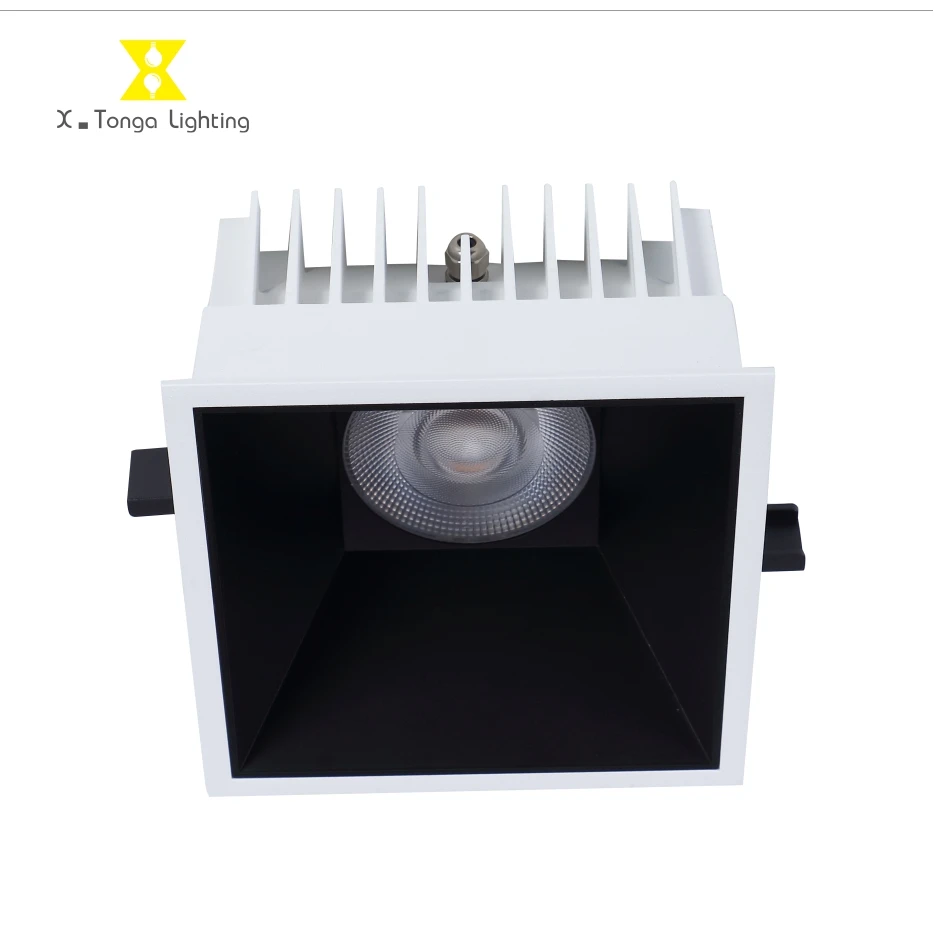X-TONGA квадратный домашний потолочный светильник IP65
