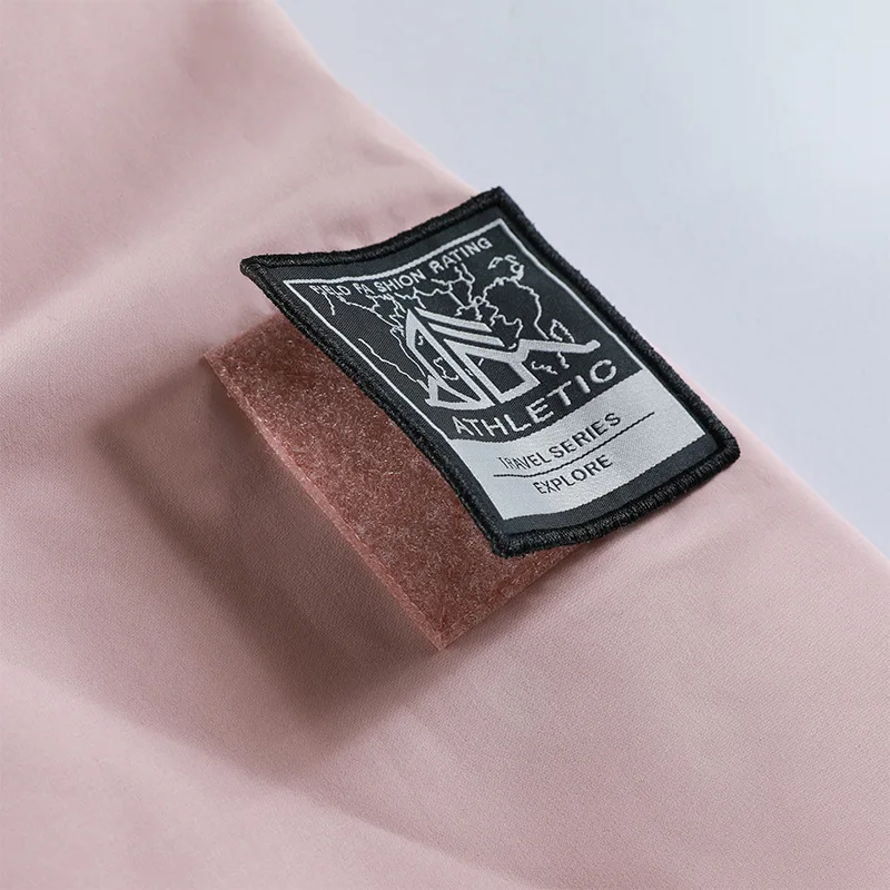 
Outdoor jacket three-in-one two-piece couple detachable waterproof mountaineering suit customization 