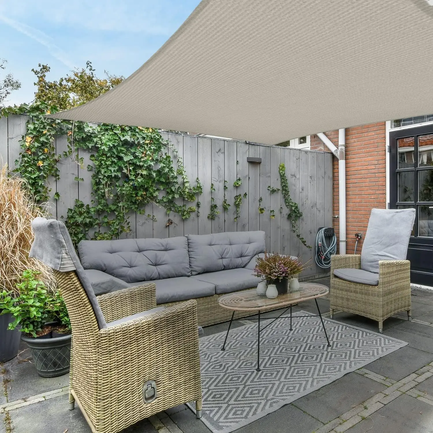 hdpe knitted beige color triangle sun shade sail uv protection garden shade cloth car park shade mesh