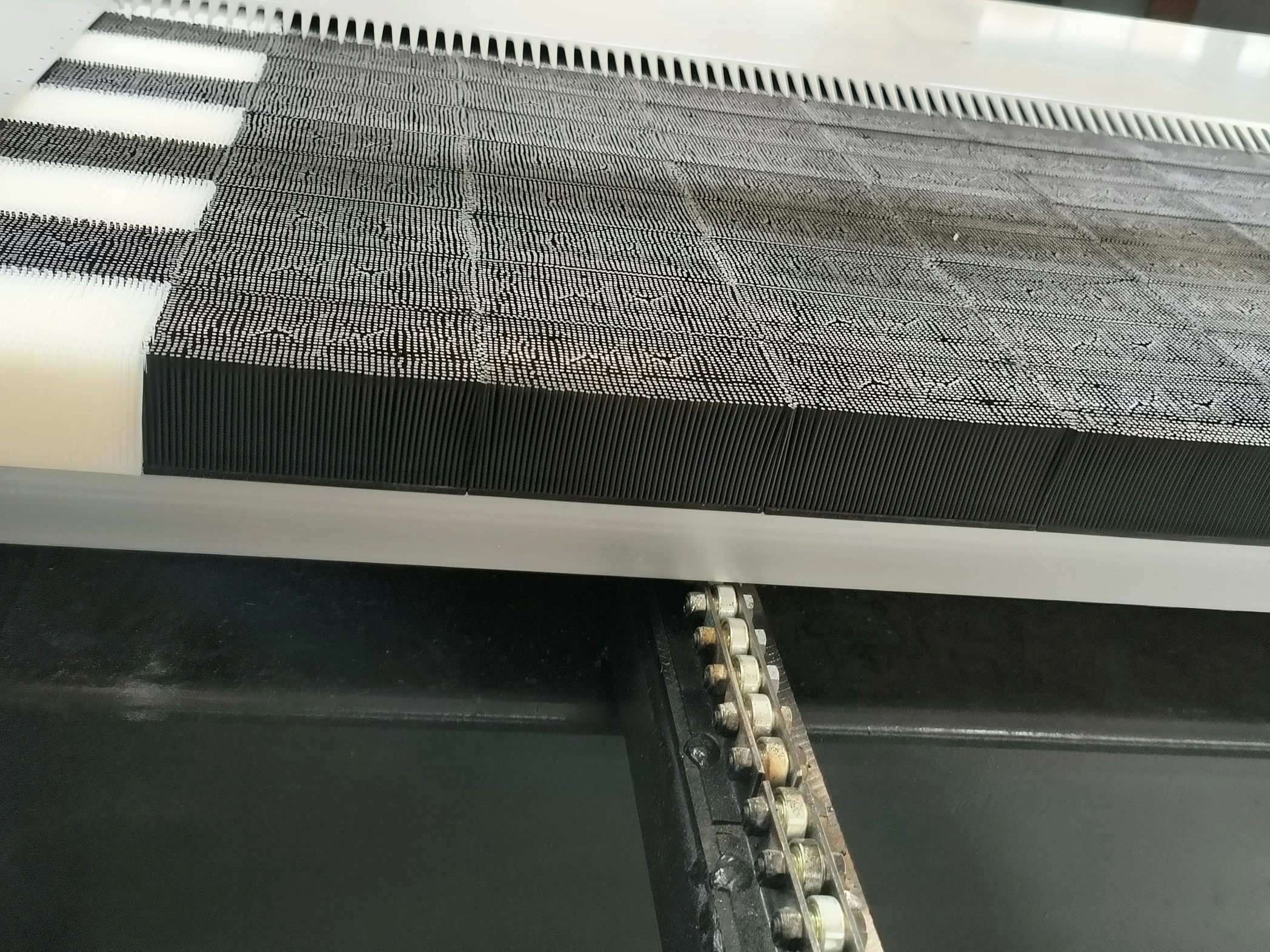 Cutting Machine Wearing  Parts Bristle Blocks for YN Fabric Cutter 50*50*100mm