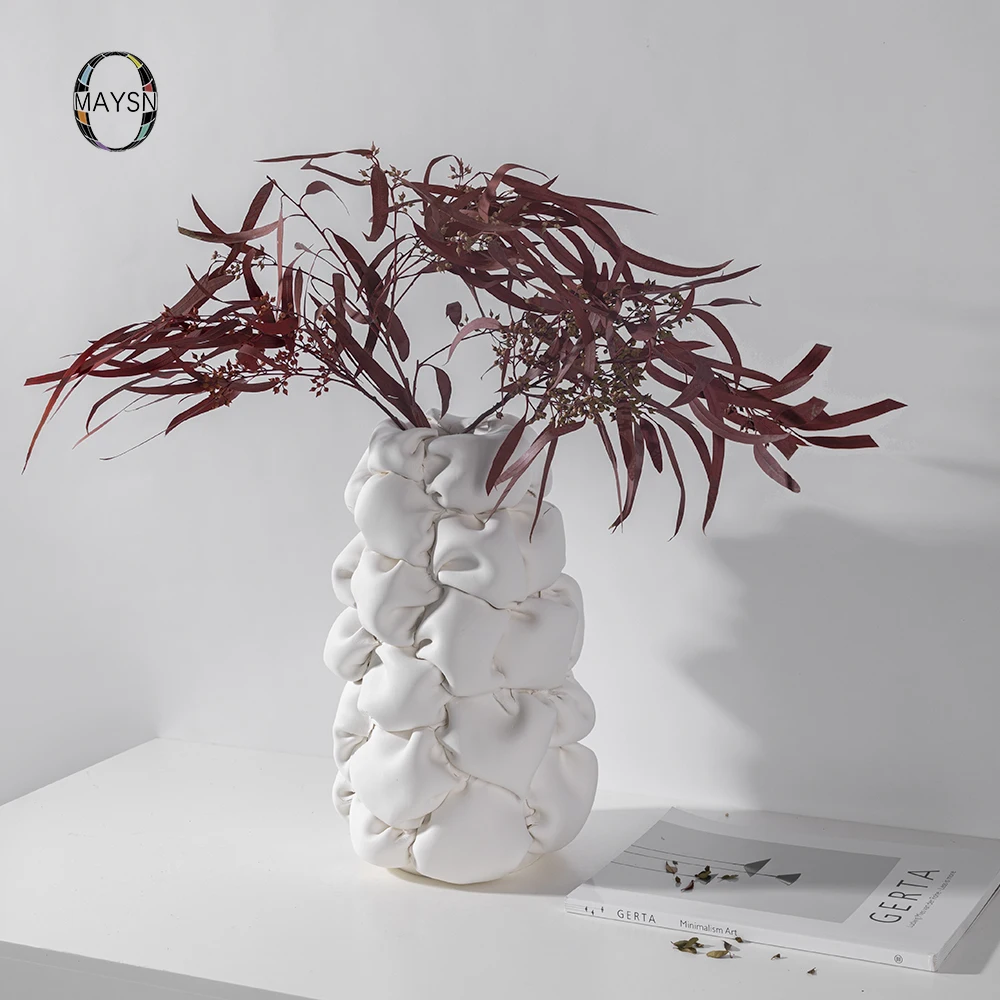 Handmade ceramic vase white Irregular shape unique pattern statues home decor luxury home decor hotel decor vases flower