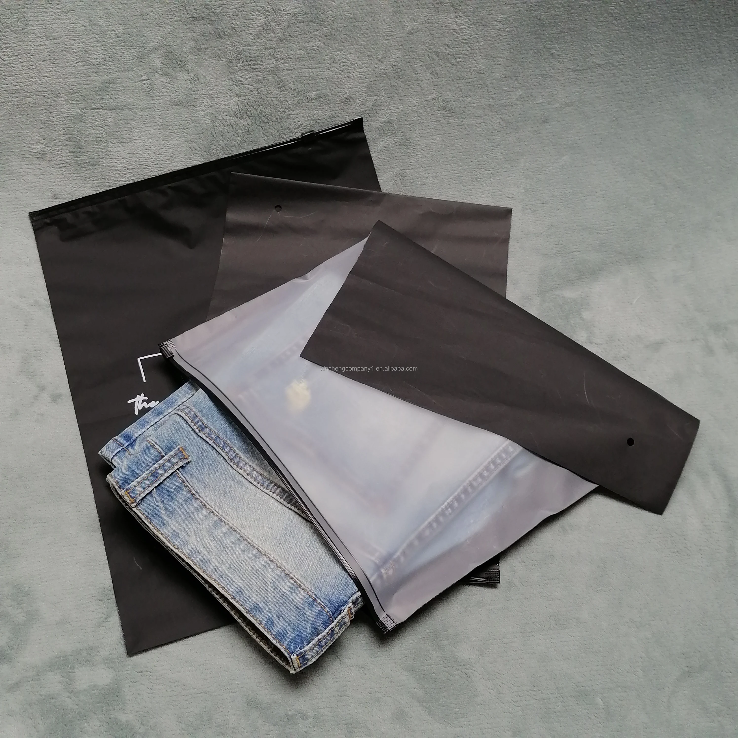 Custom frosted plastic packaging biodegradable frosted eva zipper bag for clothing