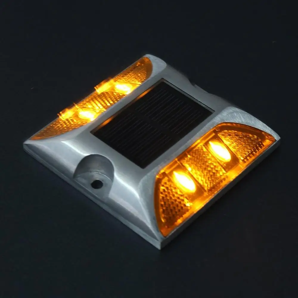 Waterproof 4LED Flashing Solar Road Stud Light Security Warning Lamp For Pathway