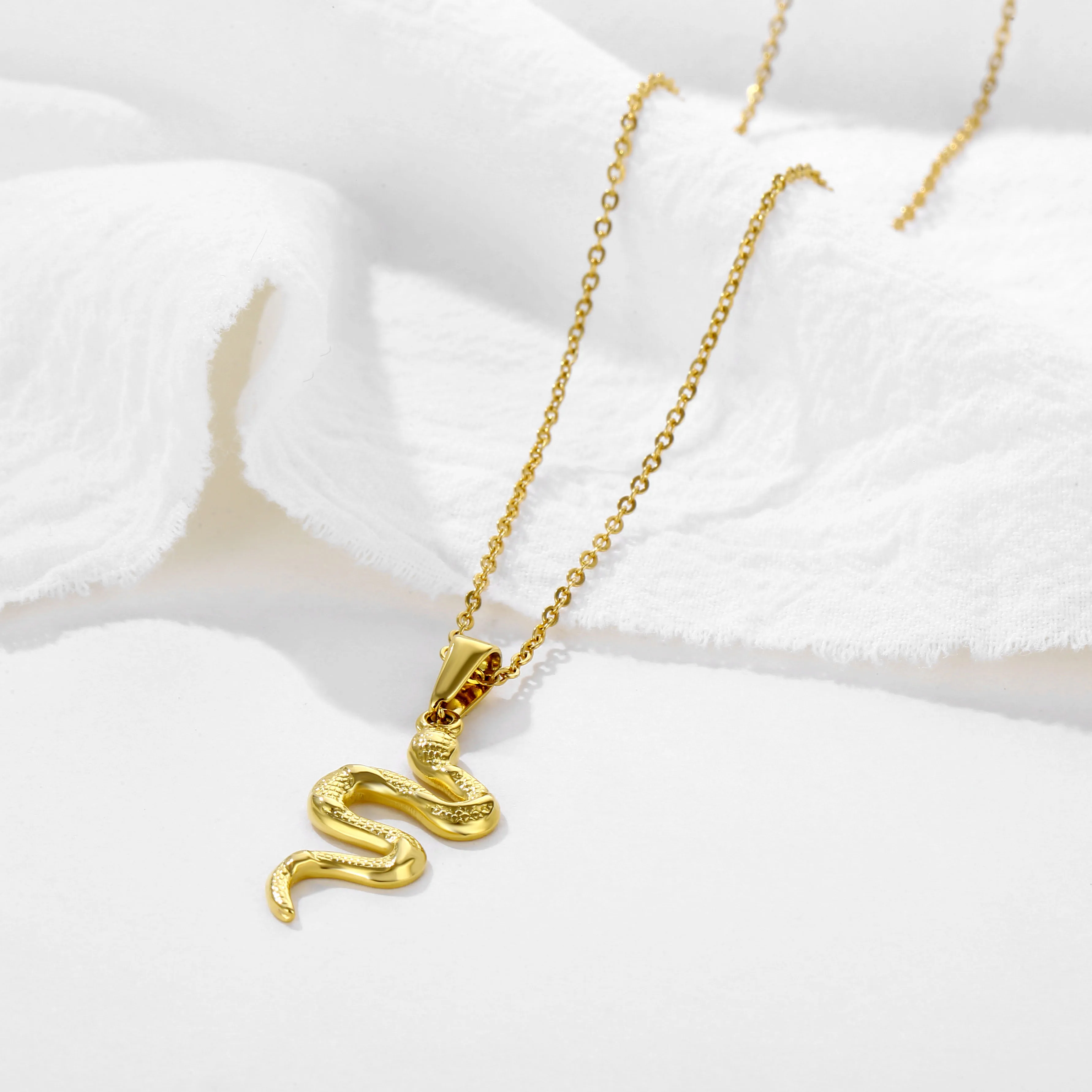 Punk Men Serpent Necklace Stainless Steel Snake Pendant Hips Hops Cobra Charms Gold Silver Animal Snake Cable Chain Jewelry