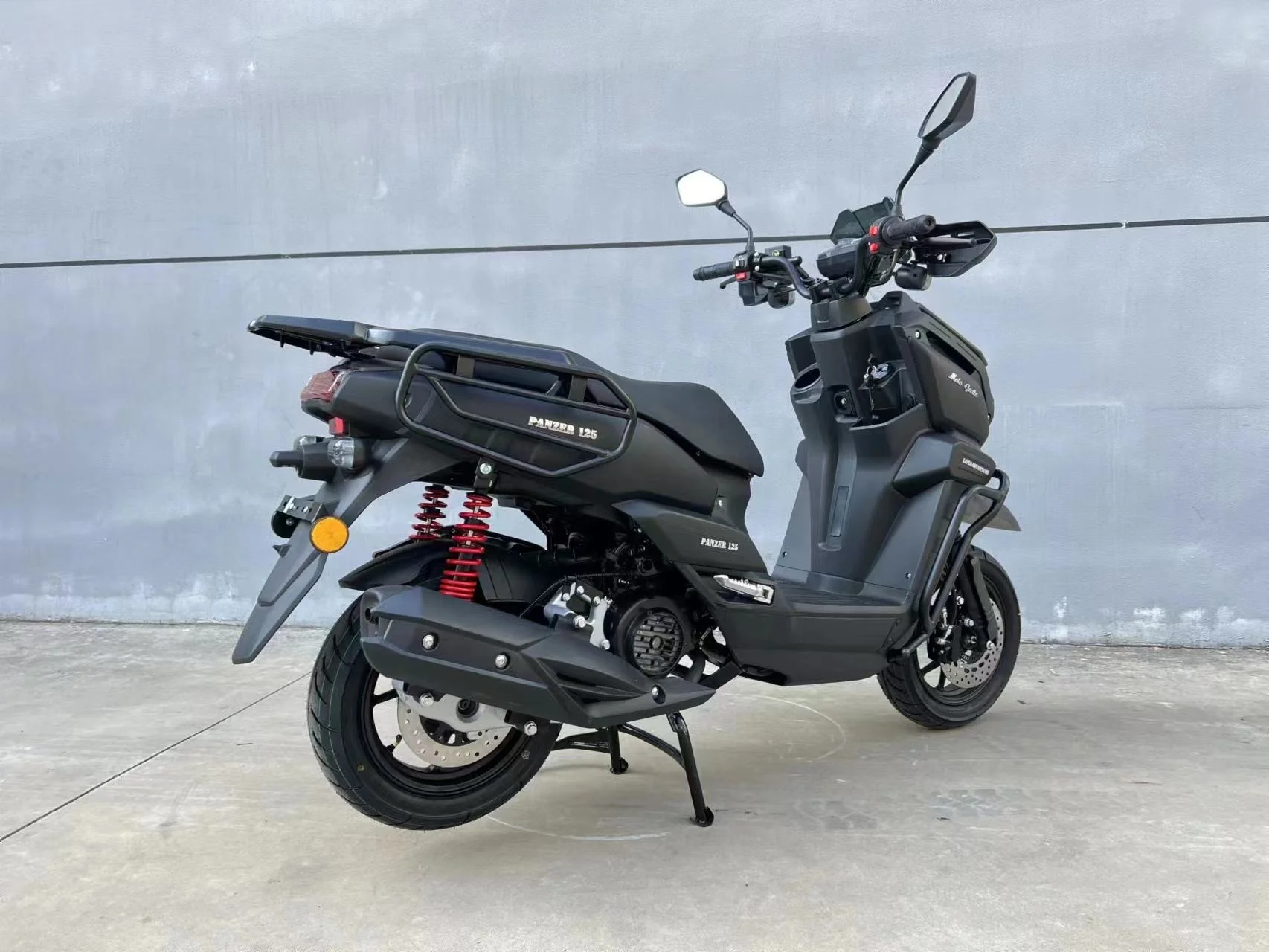 Eco friendly battery electric motorcycle bws 125 scooter 2000W moto with super bright lights motorbike