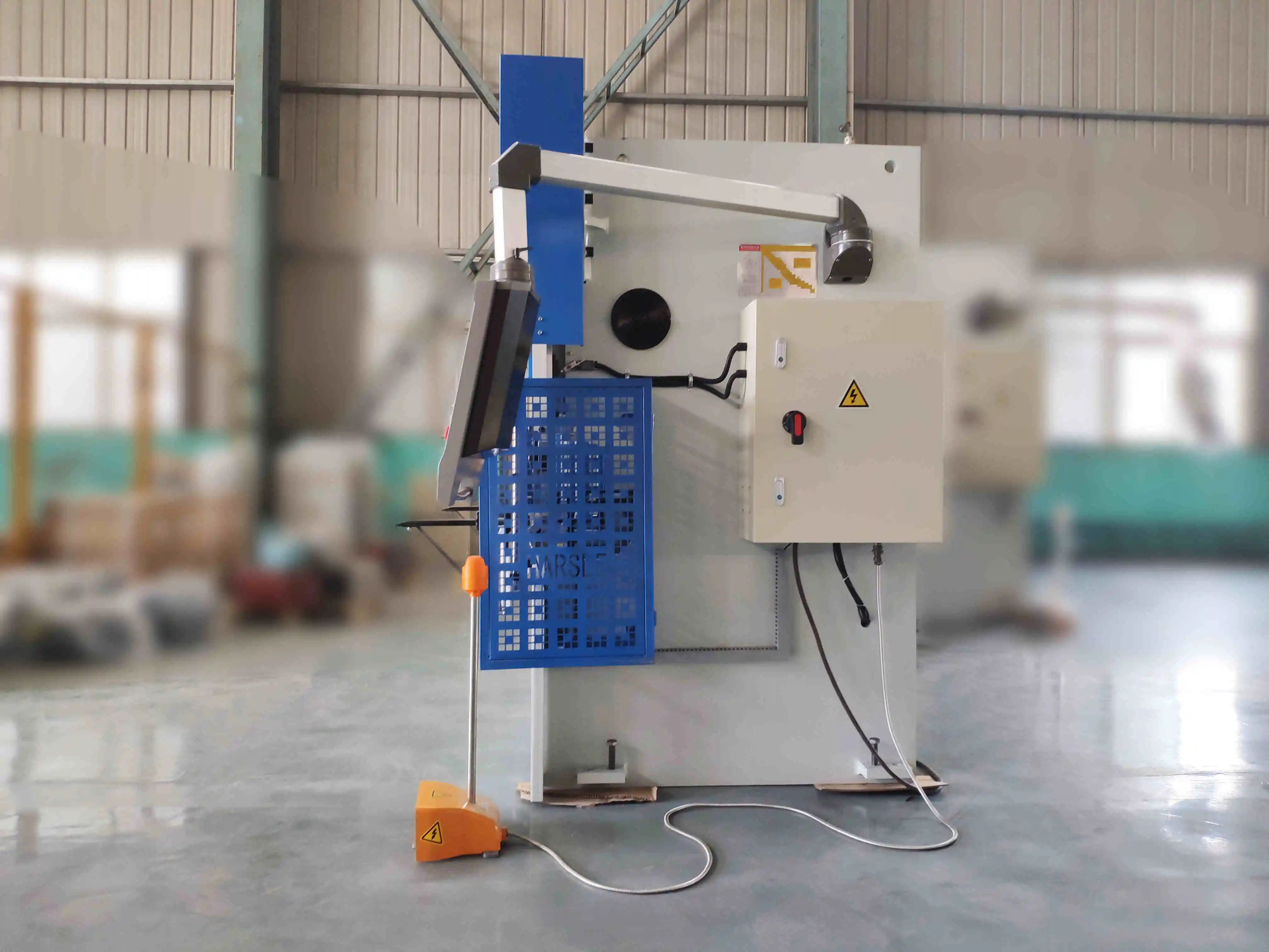 HARSLE cost-effective bending metal plate machine press brake
