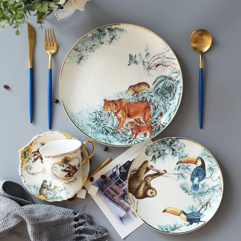 Customized Wholesale 8 Pcs England Luxury Dining Room Animal Pattern Home Decors Porcelain Dishes and Plates