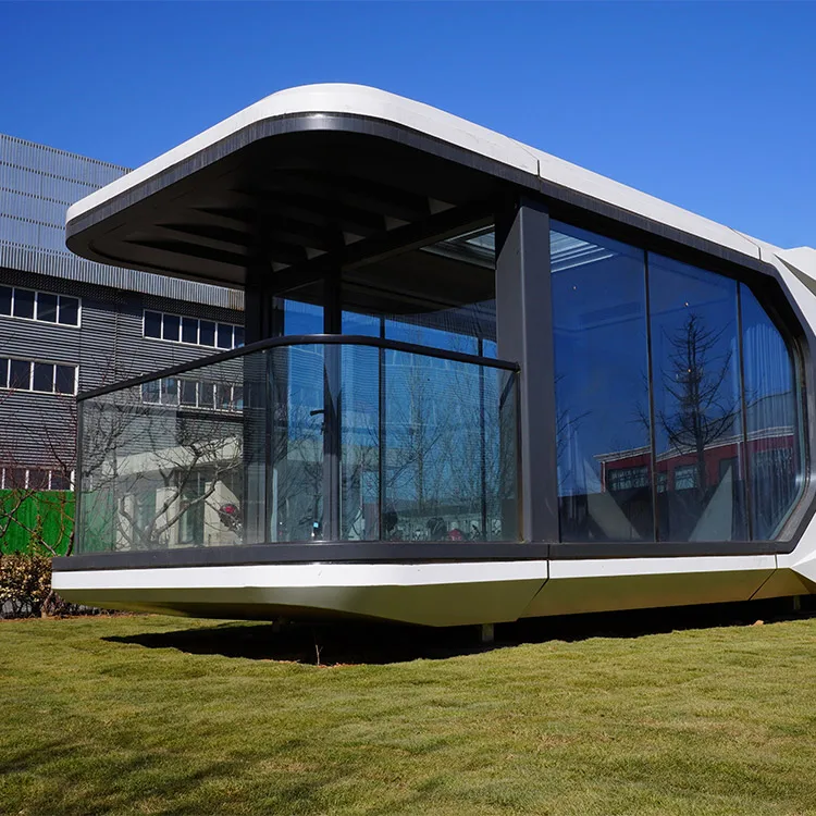 Xinghe     Mobile Container Hotel Prefabricated Futuristic Capsule House For Touring Prefab house