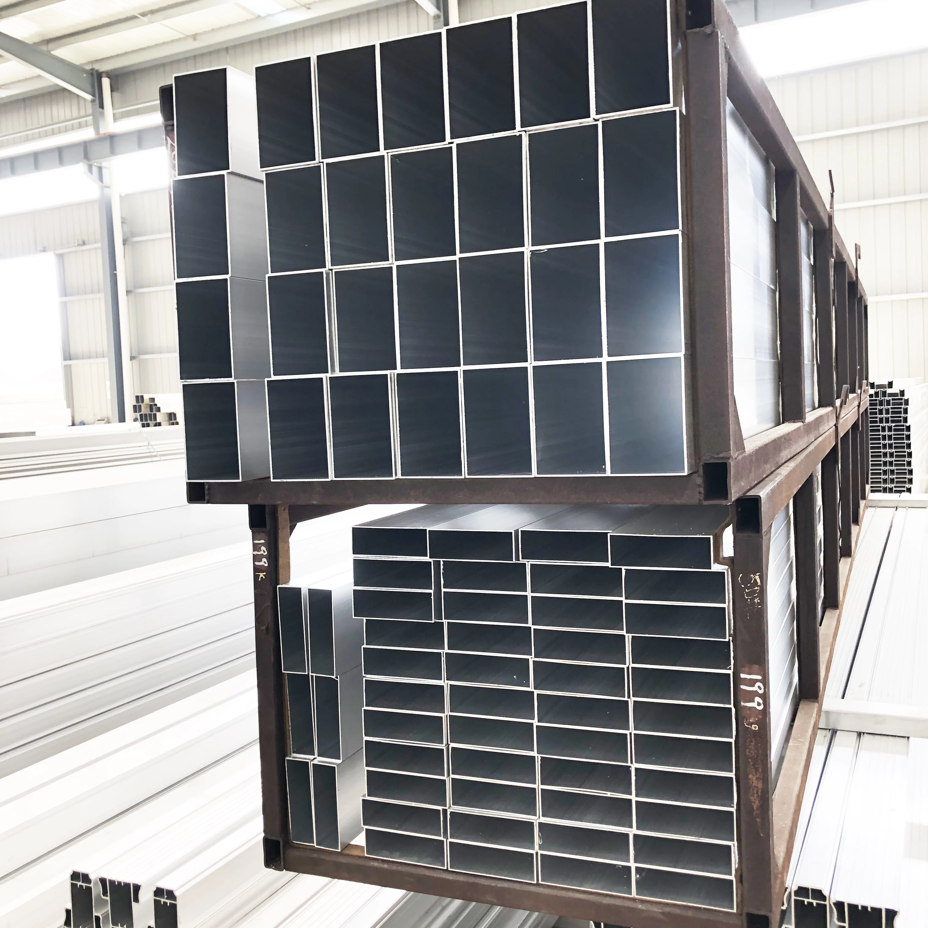 Aluminium Tube Rectangular Tubing Square/Round Pipe