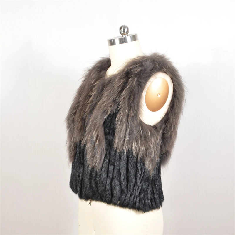 New Arrival Hot Selling Plush Raccoon Fur Real Soft Rabbit Fur Short Warm Fur Vest Women Factory Price