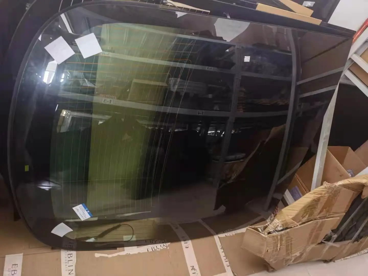 Suitable for model3 windshield roof door glass Fortesla auto parts 1077900 10779019 1513805
