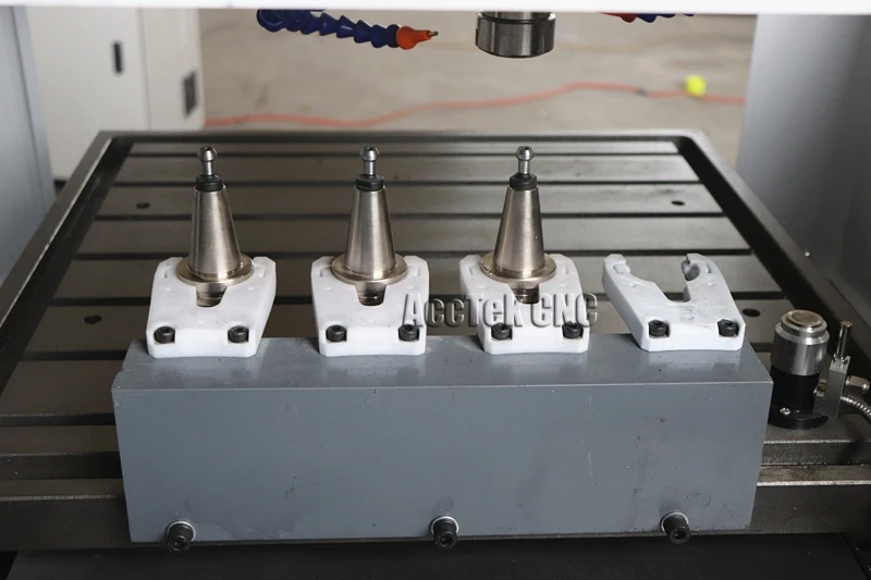 Metal mold cnc making machine mini cnc router steel aluminum cnc cutting machine atc AK6060C