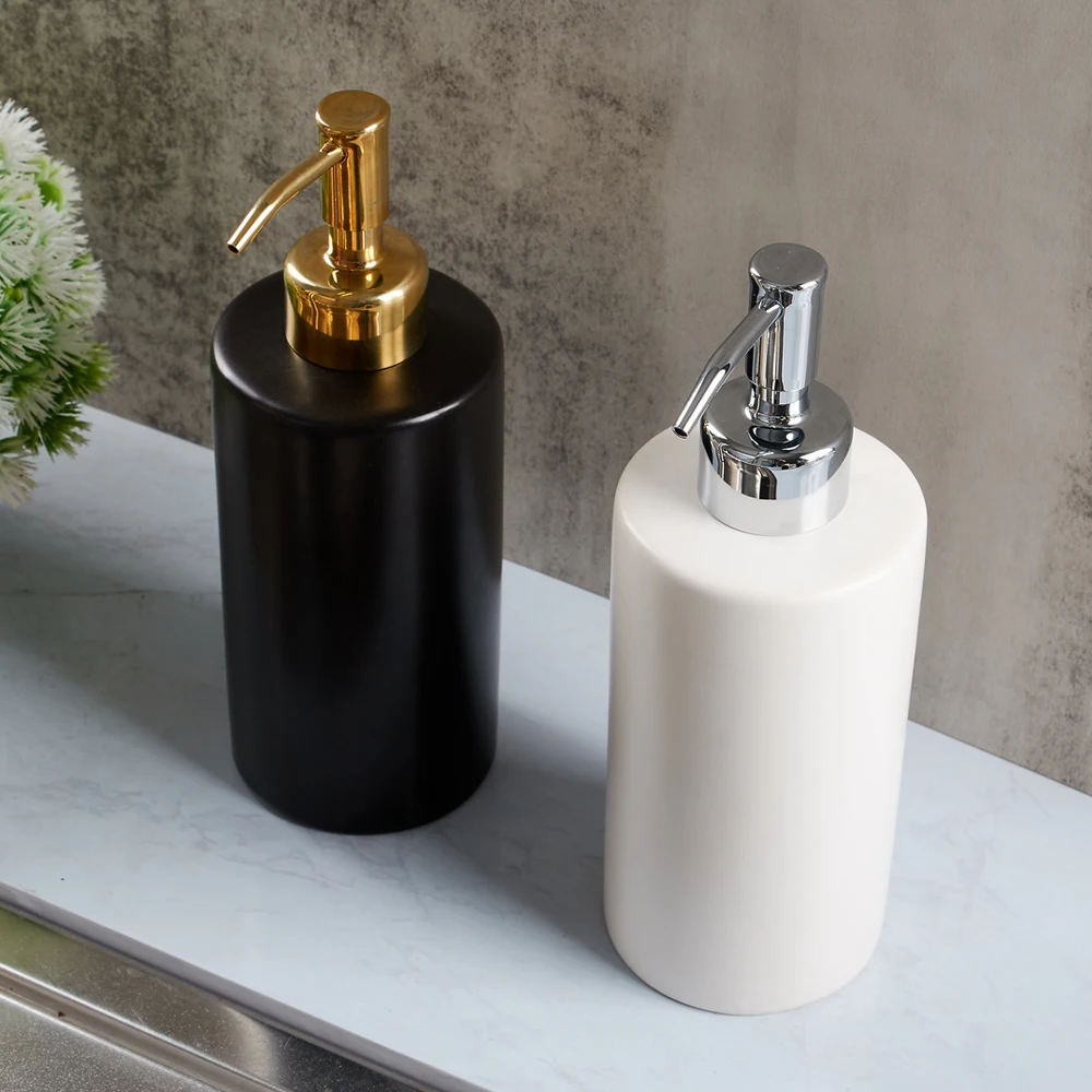 Longan 300ml 400ml 450ml Round Ceramic Cosmetic Bottle With Pump Lotion Pump Bottle For Bathroom