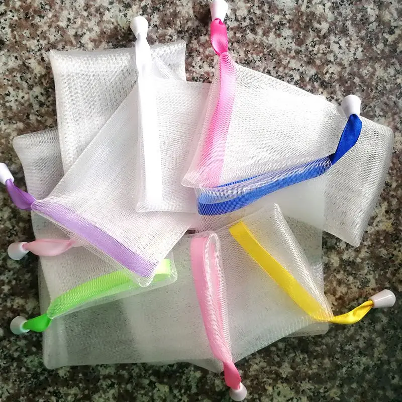 
White Nylon Foaming Mesh Soap Net for Cleaning Face Bathroom Supplies Bag Easy to Carry for Travel 