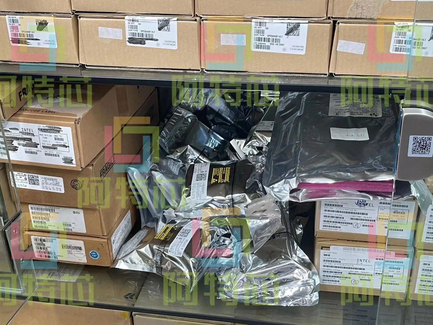 Professional Manufacturer Programmeur Mcu High Quality Low Price Memoria Ic Chip