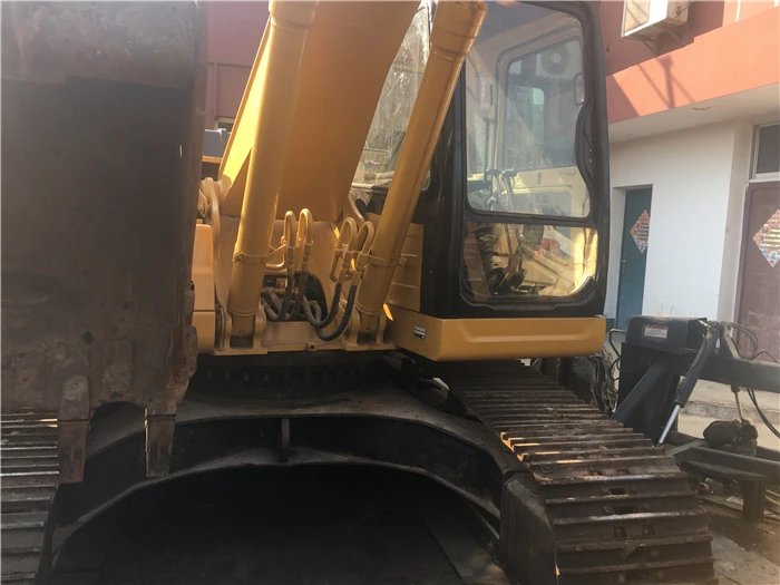 Б/у Новое поступление сделано в Японии экскаватор CAT 320C хорошая