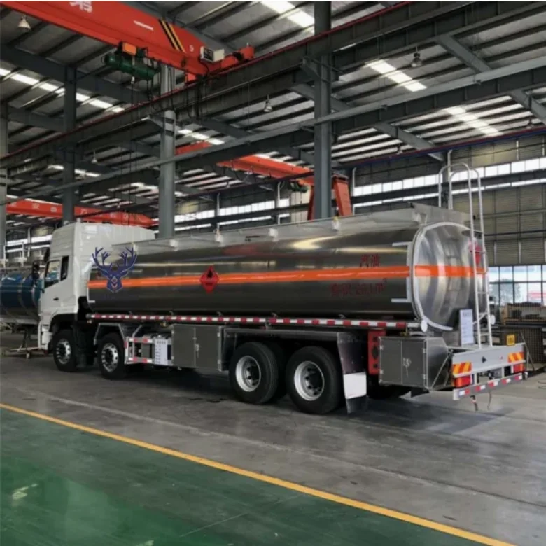 Sinotruk Shacman Dongfeng Foton FAW HOWO 336 л.с. шасси 4x2 6x4 8x4 20000 литров бензиновый топливный дизельный бак для продажи