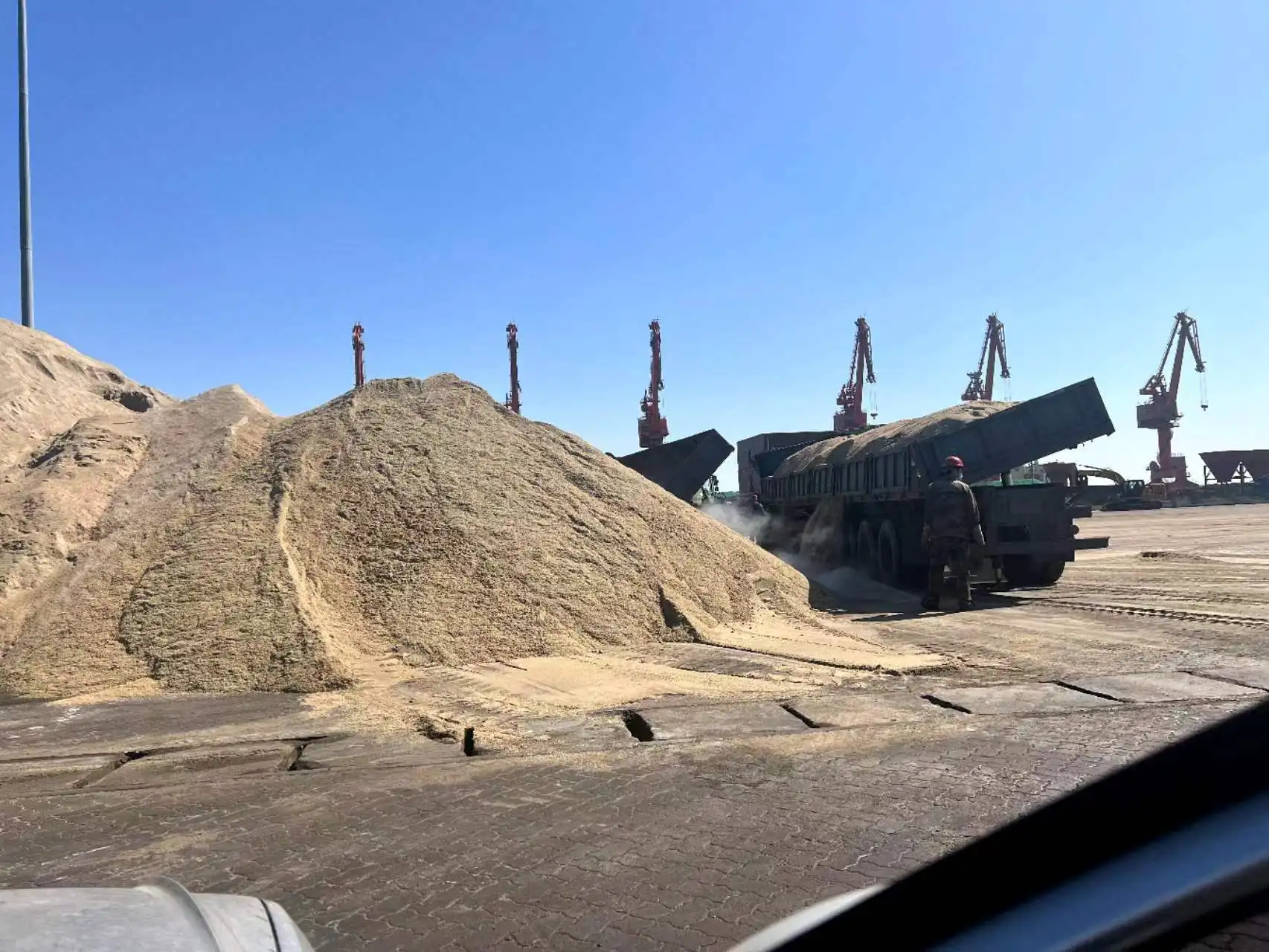 Manufacture GBFS Wholesale granulated blast furnace slag / slag cement