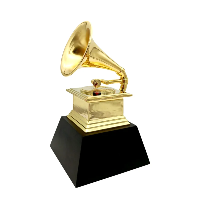 Best sale golden  zinc alloy black crystal base music metal radio trophy customized  grammy award trophy