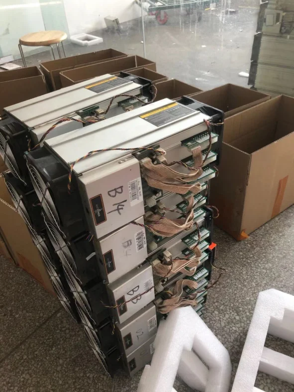  2021 antminer s9 s19 pro a10 innosilicon miner 7g 750mh whatsminer d1 strongu stu-u1 l3 asic bitcoin minner