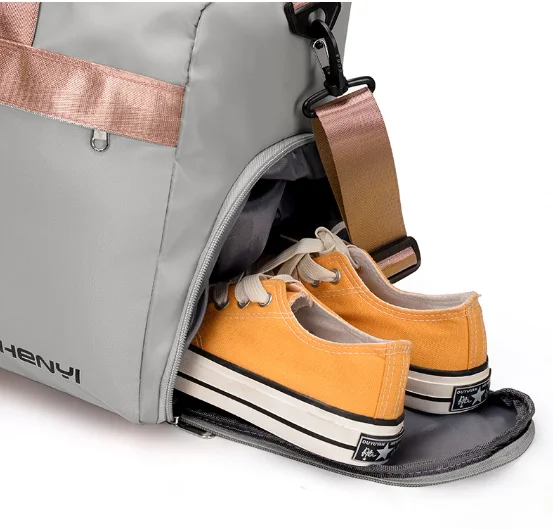 Gym bag ladies large-capacity storage bag yoga swimming travel bag portable diagonal short-distance travel 2022