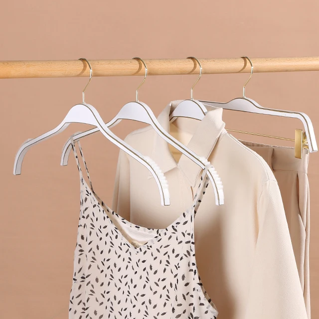 High-End Non-Slip ZARA Style Plastic Coat Rack Hangers White Gold Trim Custom Logo Space-Saving Wardrobe Bathroom Clothes Rack