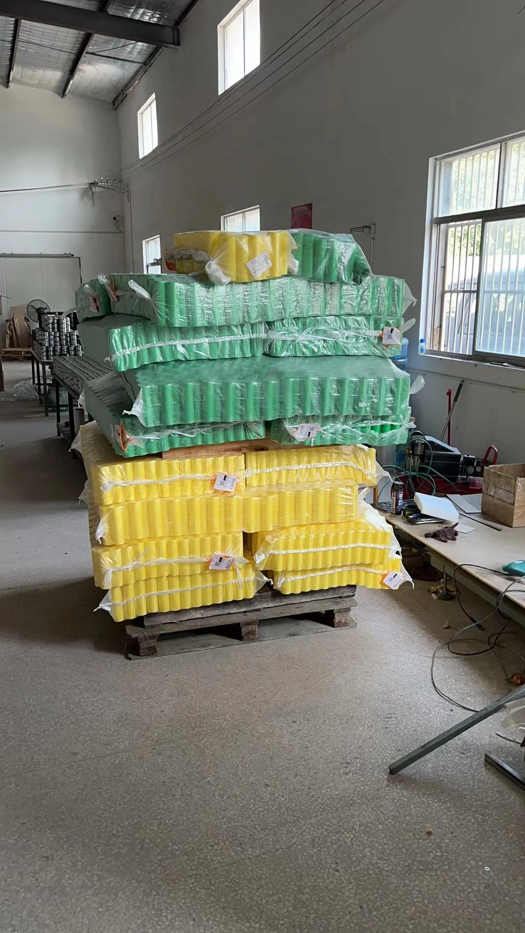 Abs Plastic Bobbin Cone-shape Spinning Spare Plastic Bobbin for Textile Spinning