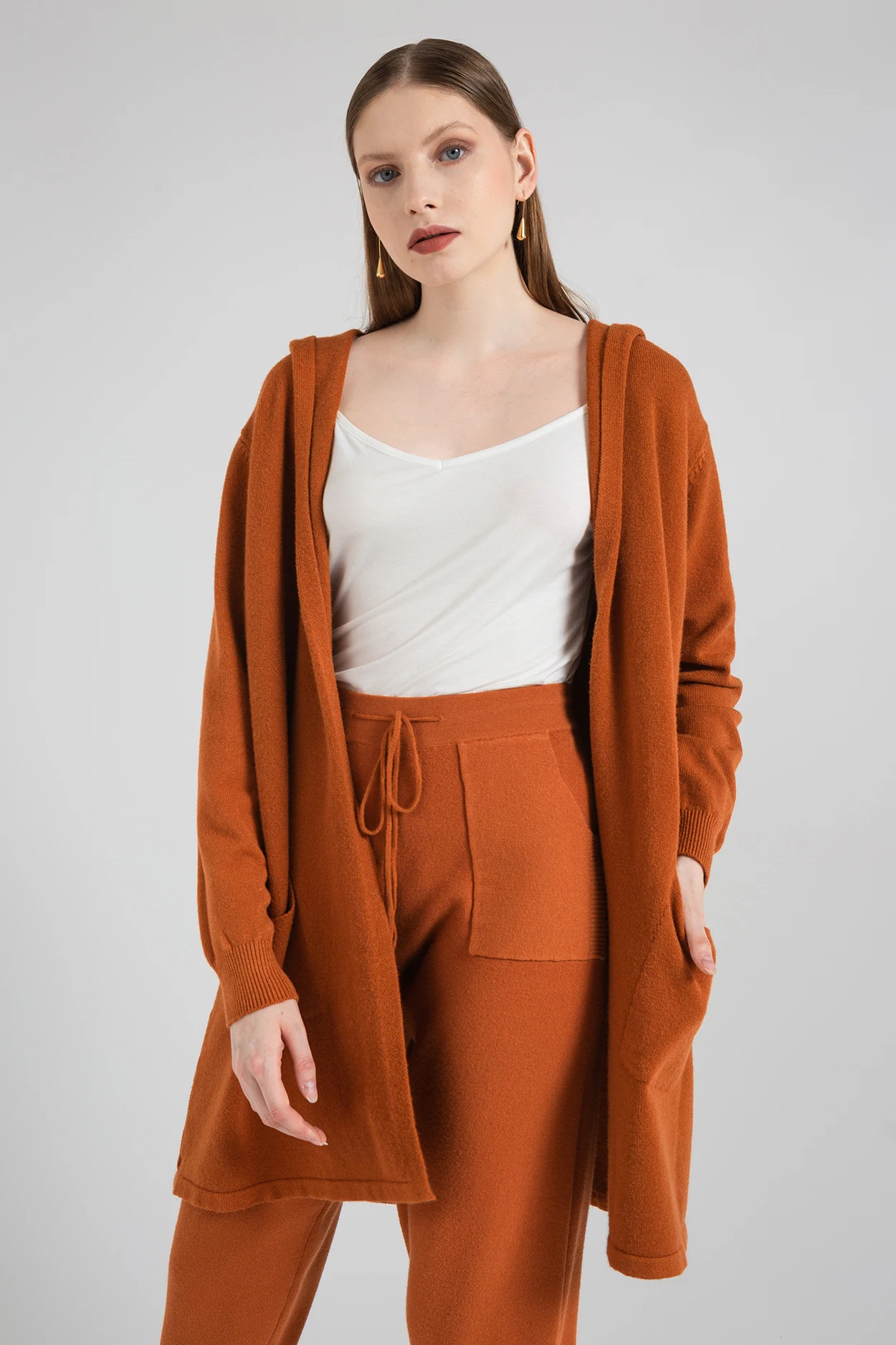 
Latest Basic Design Female Top Custom Knitted Sweater Hoodies Cardigan for Women (4 colors) 