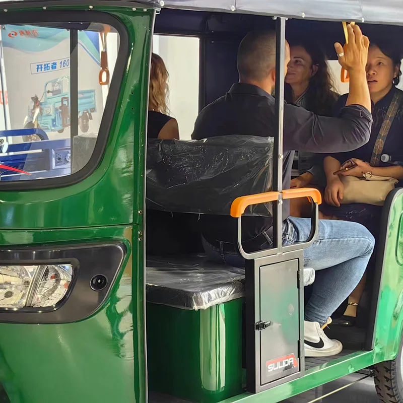 Taxi Tuk Tuk Bajaj Adult Tricycle 3 Wheel Ev Rickshaw Most Electric Tricycles Sold for Sale