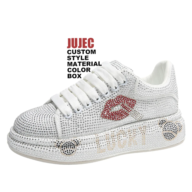 Женские кроссовки на платформе