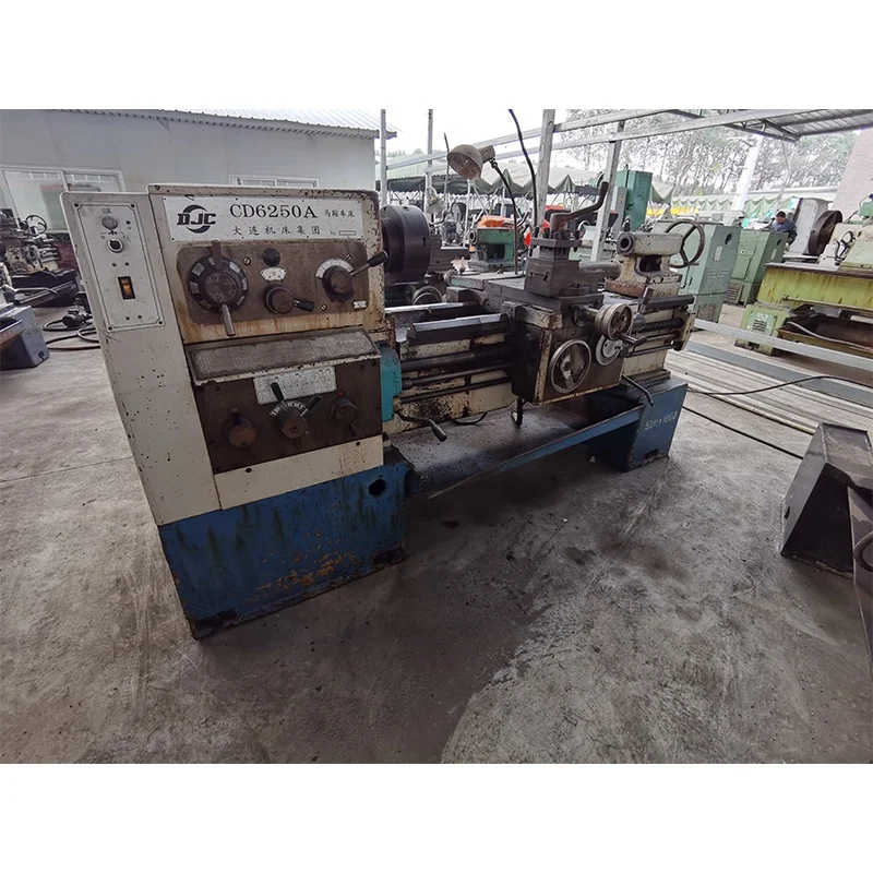 Universal Manual Horizontal Used Heavy Duty Lathe Machine Chuck Lathe Used