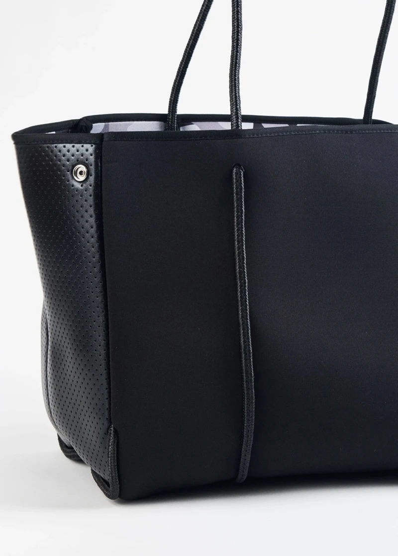 New Design Neoprene Beach Bag Large Capacity Neoprene Perforated Neoprene Tote Bag