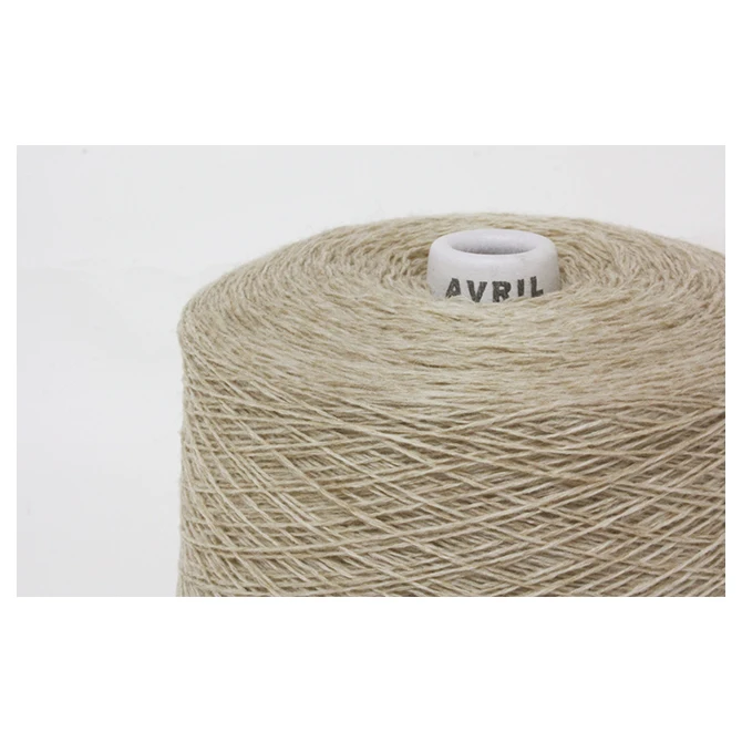 Soft straight texture woolen 85% natural lamb wool fabric yarn