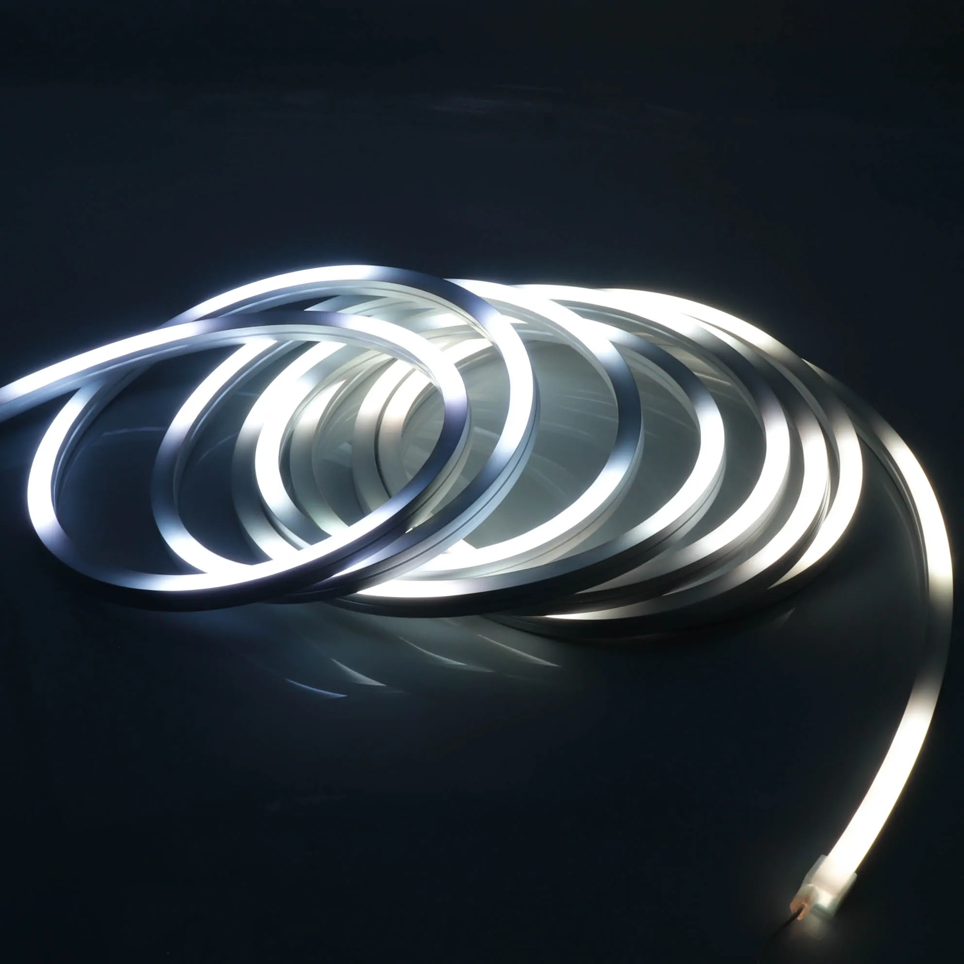 Hot Sale LED Music Waterproof White Strip Light For Party And Home Decoration
