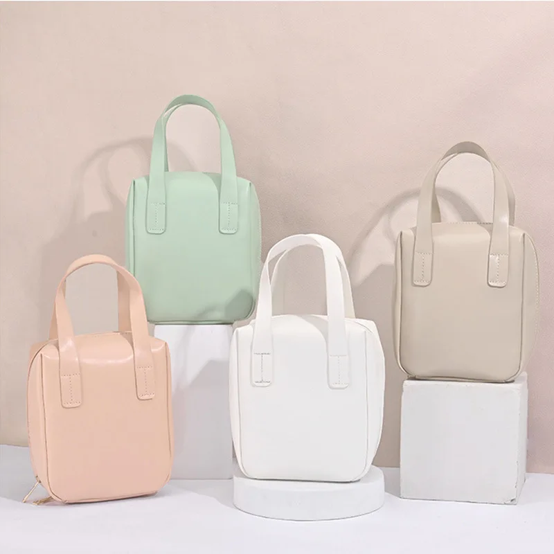 Ginzeal New Leather Portable Promotional Cosmetic Bag Korean Cosmetic Storage Fashion Travel Makeup Bag