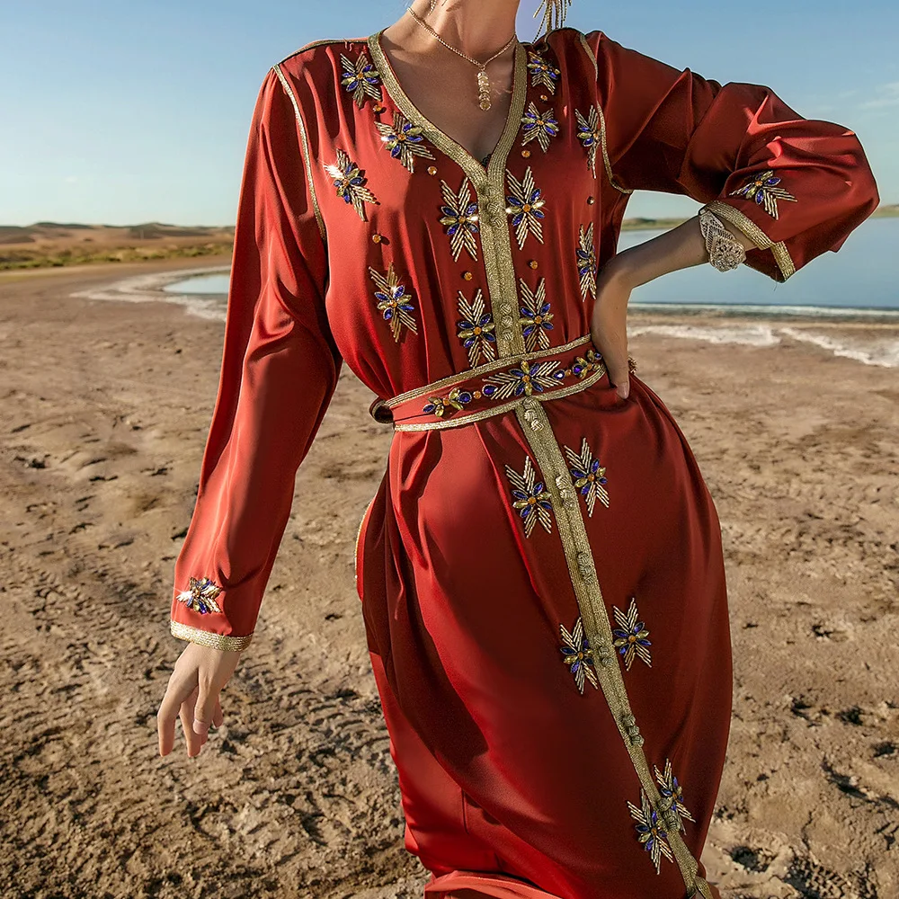 Heavy Hand Sewn Drill Dubai Arabian Evening Dress Beaded Long Sleeve Moroccan Kaftan Evening Dress Muslim Dress