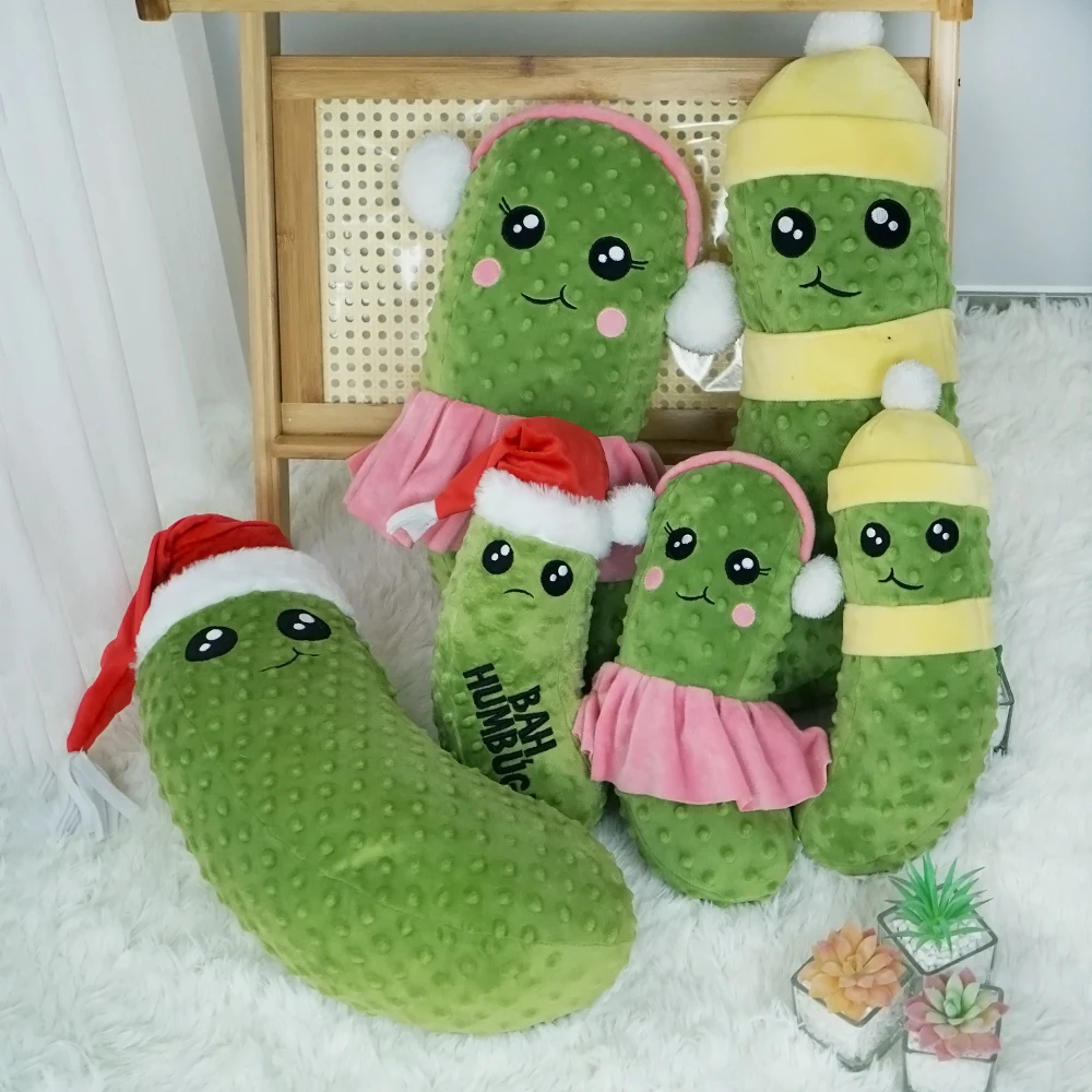 Wholesale Pet Squeak Toys Christmas Series Plush Pet Chew Toy Customized Dog BitzeeToy