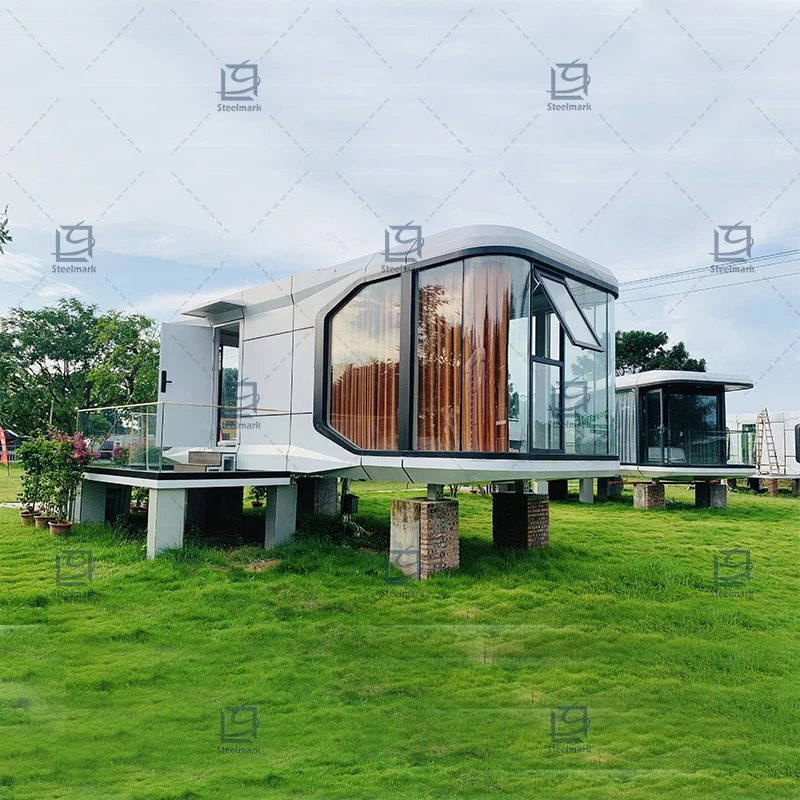 Luxury Camping Space Capsule Prefab Cabin Glass Moving House Modern Prefab House  Mobile Homestay Prefab Container House