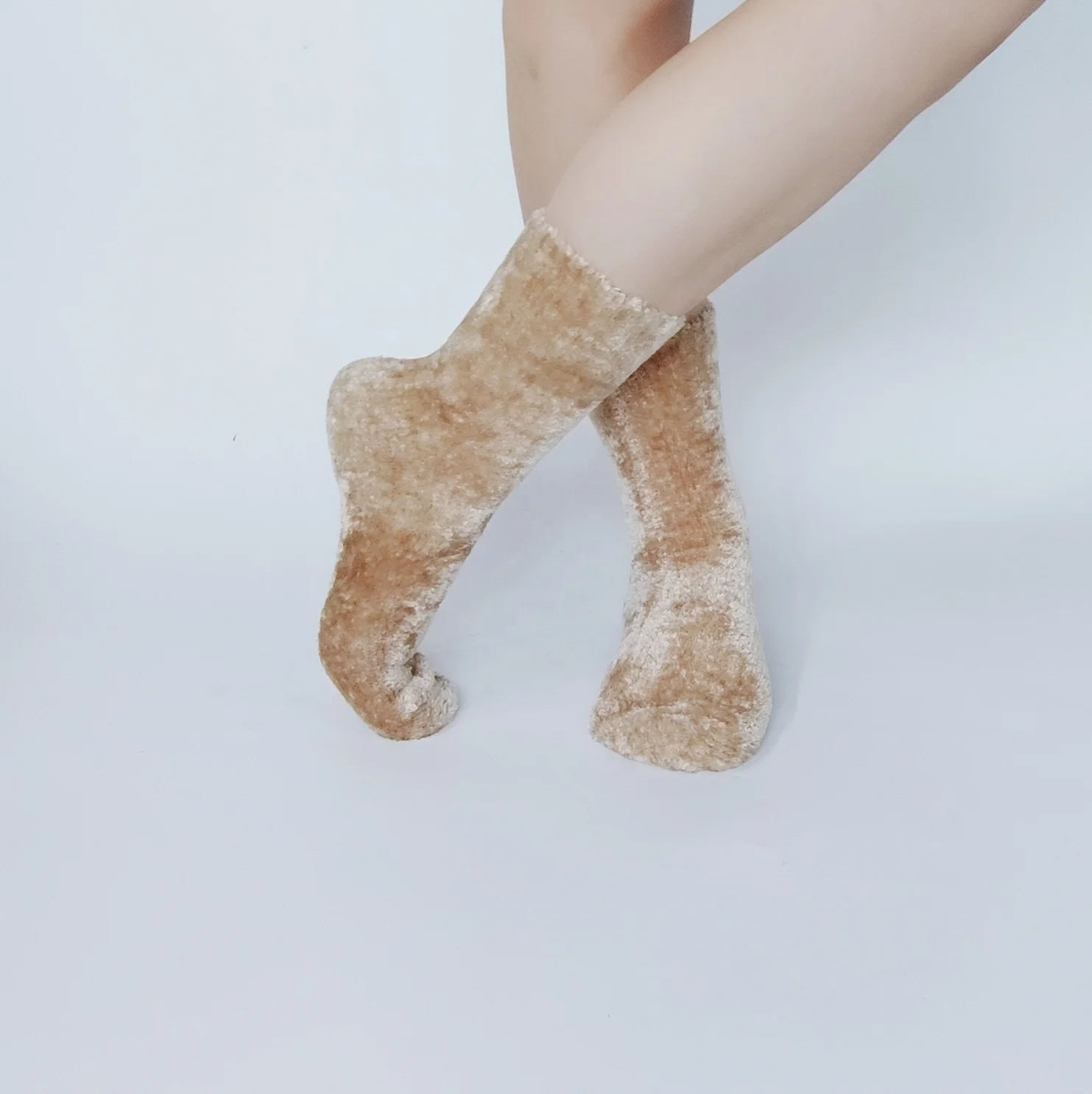OEM Super Soft Hot Sell Feather Fluffy Indoor Women Men Cozy Socks Floor Winter Socks
