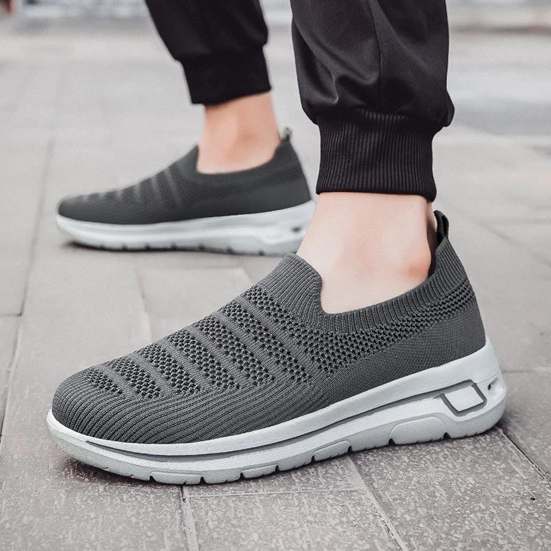 Unisex Adult Couple Style Outdoor Leisure Fashion Mesh Hiking Shoes Anti-Slippery Mountaineering Running Shoes with EVA Insole