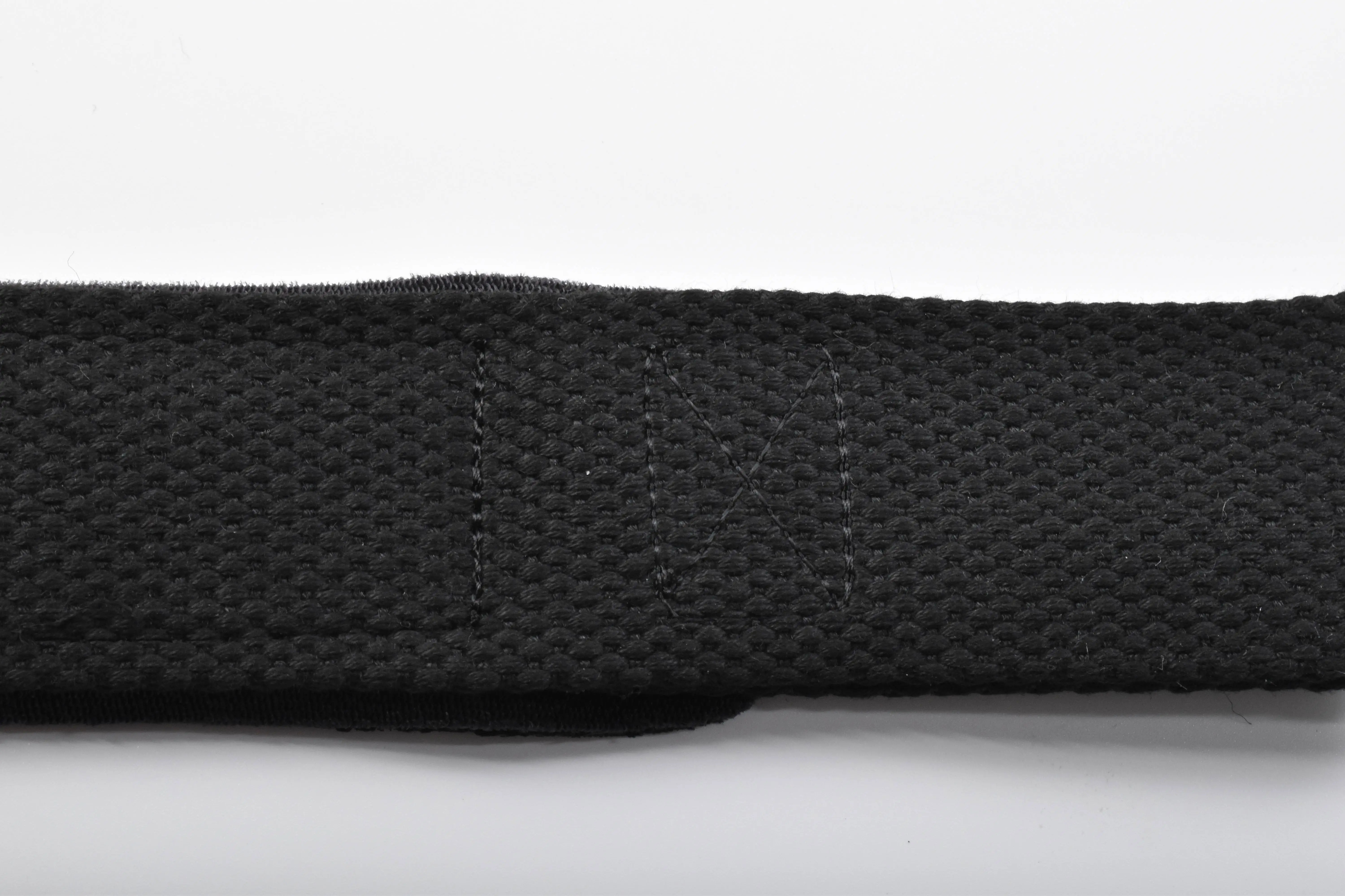 Factory Customized Lifting Wrist Wraps Padded Weight Wrist Strap for weight lifting