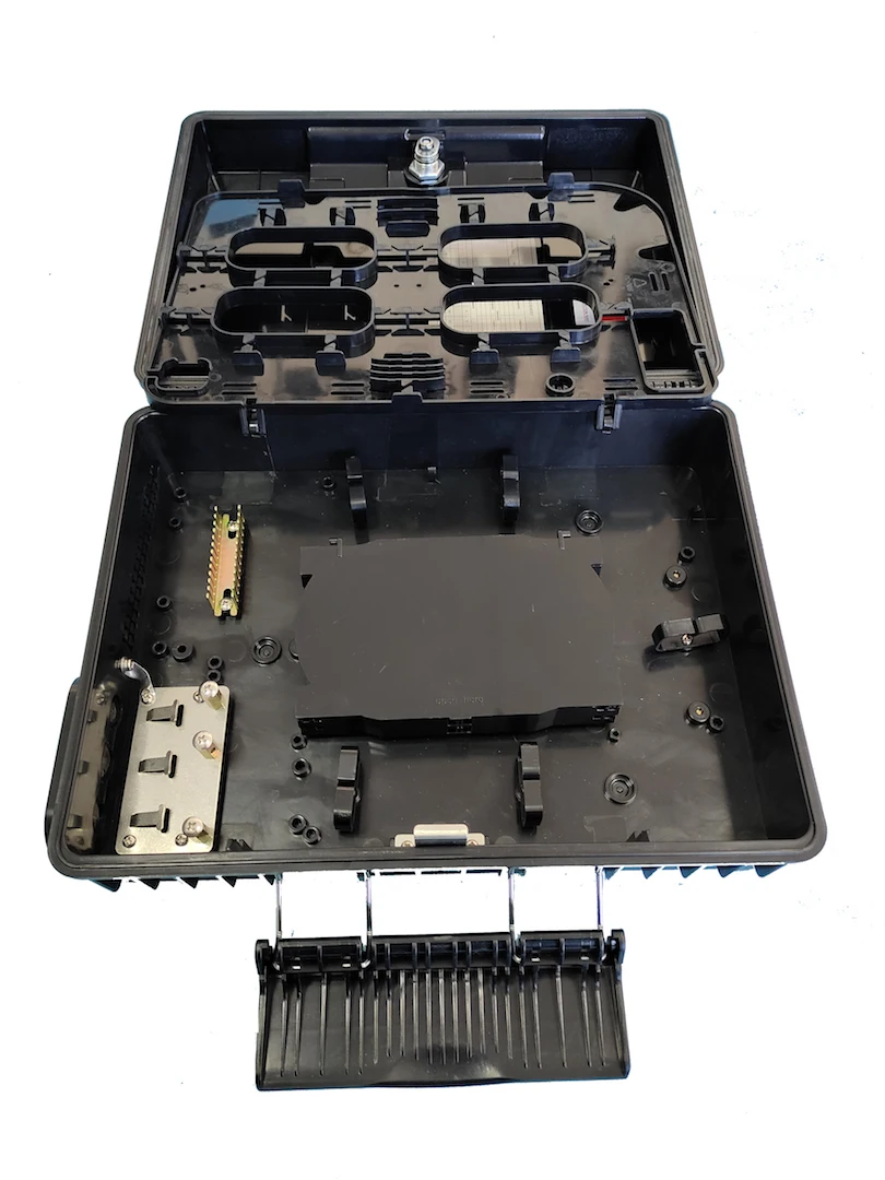 FDB 32 core NAP FTTH box  32 core fiber optic distribution box for FTTH