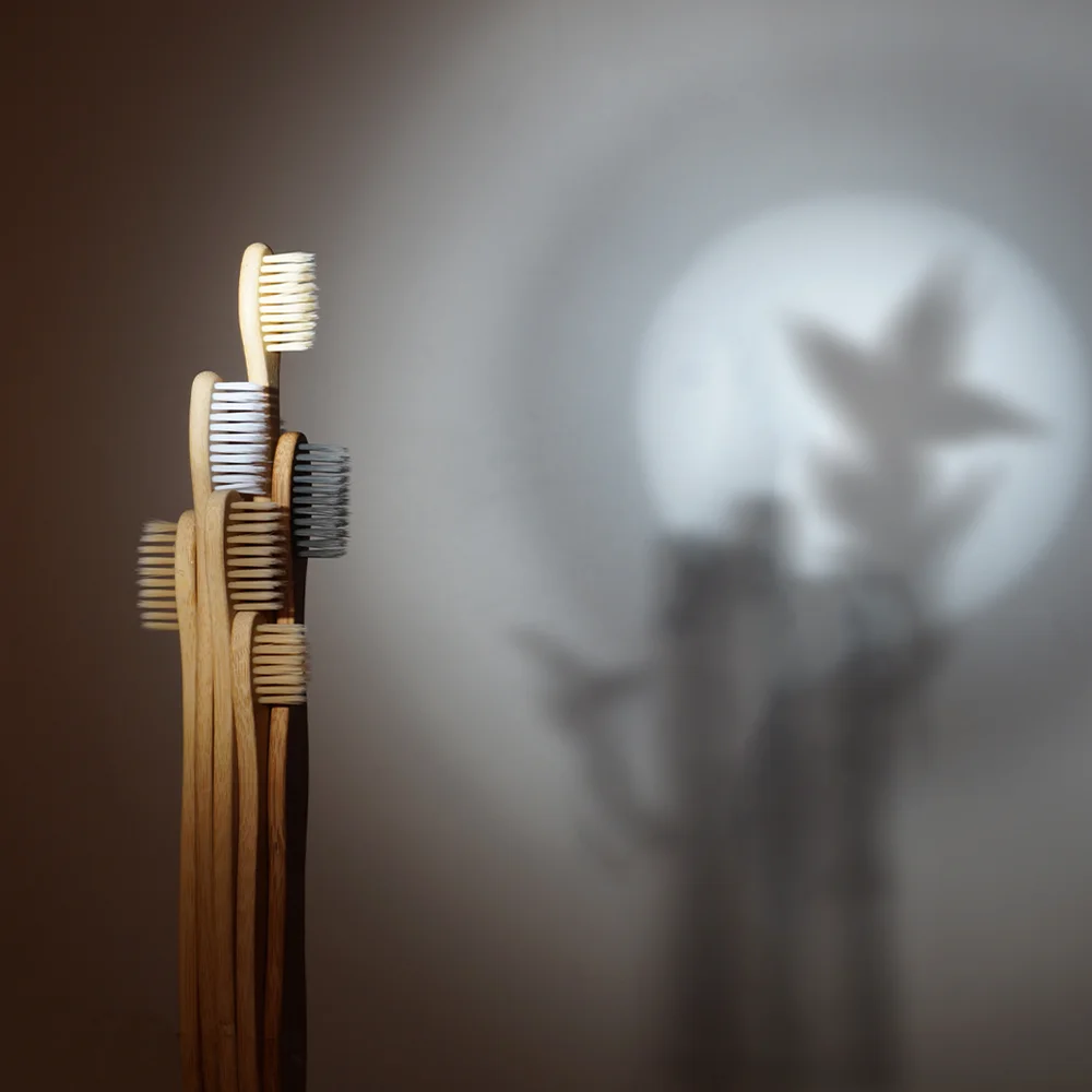 100% Eco Friendly Bamboo Toothbrush With Soft Bristles Wooden Comb Hotel Amenities Set