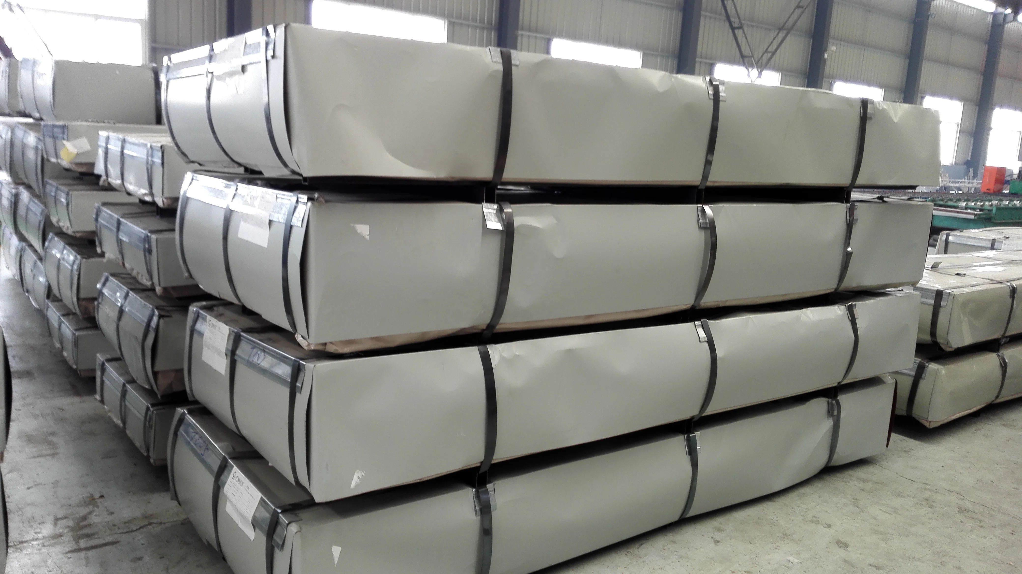 SGCC DX51D SGLCC Hot Dipped Galvanized Corrugated Steel Iron Roofing Sheets Metal Sheets