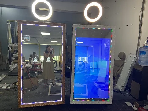 Wholesale 65 Inch Mirror Photo Booth Kiosk Touch Screen Photobooth for Wedding or