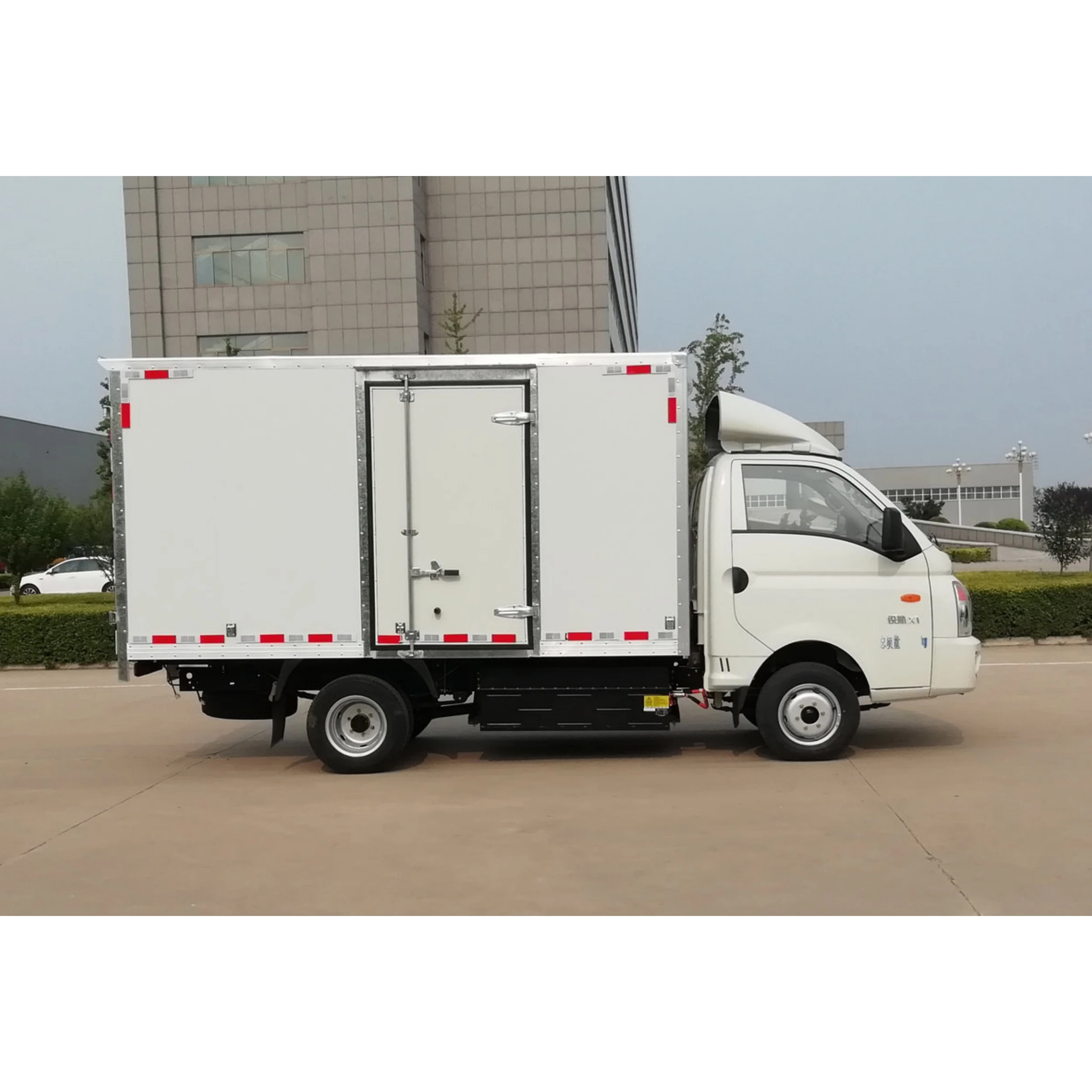 Новое поступление легкий коммерческий автомобиль Dongfeng мини-грузовик для продажи