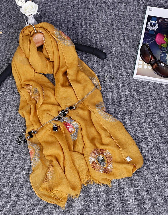 
S5112 New style embroider scarf soft hand-feeling fabric factory direct sale 