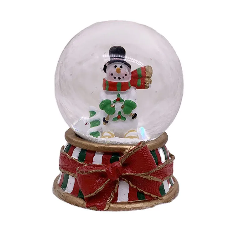 Merchant Wholesale Mini Cute Snow Globe For Christmas Home Decoration Souvenir Gifts