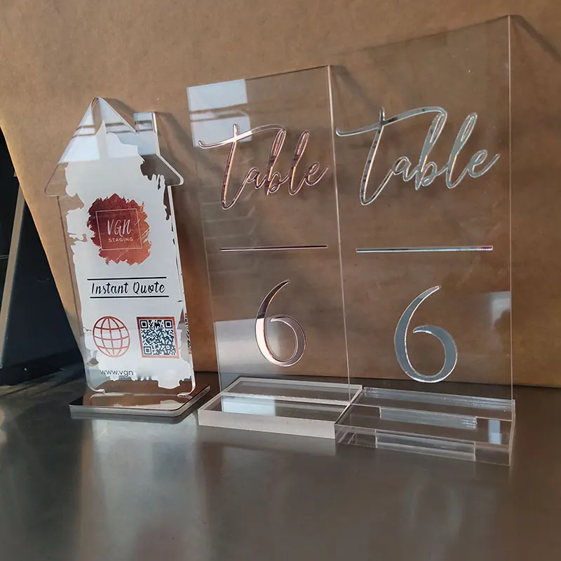 Customized Table Top Website Logo Sign Number Cards Holders Tabletop Qr Code Acrylic Plaque With Stand for Restaurant